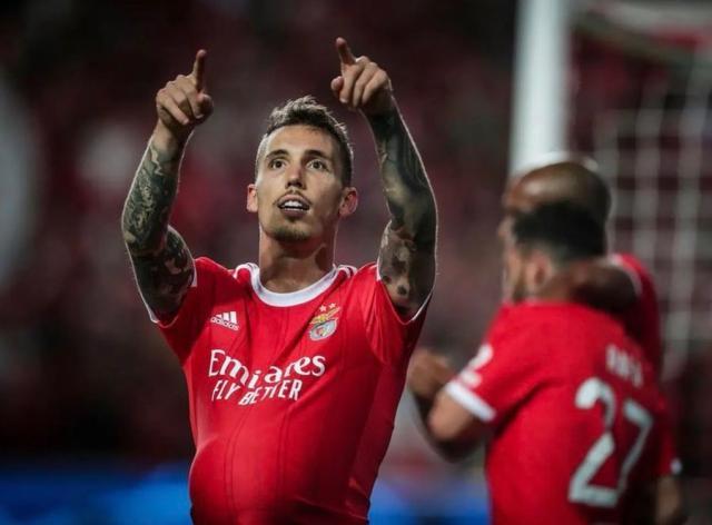 1713791541854048184.jpg 1713791541854048184.jpg