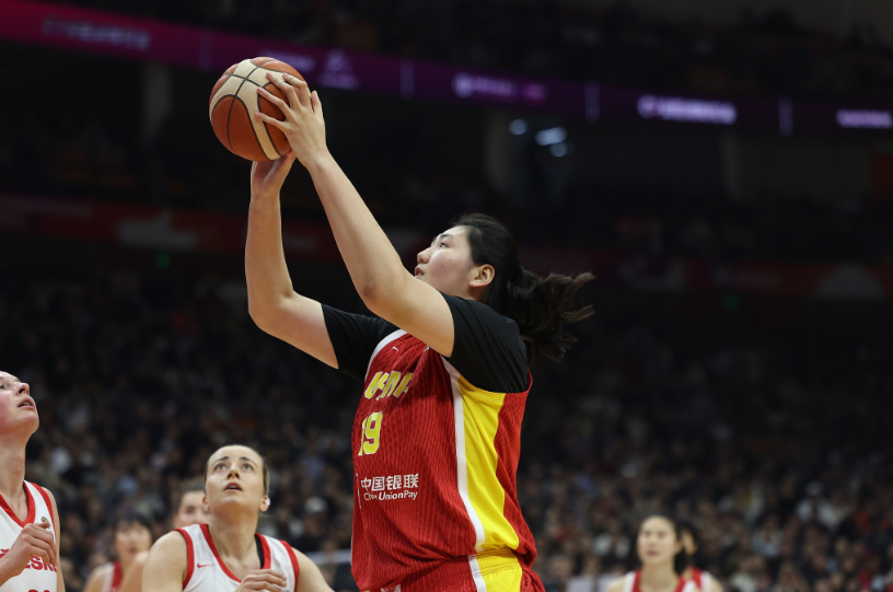 九游体育官网-张子宇仅4分最差一场？韩旭5中5携李月汝复苏 三塔仍是赢球保障